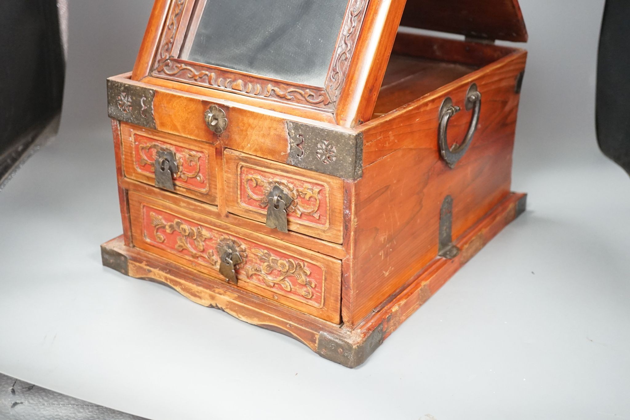 A Chinese cypress wood dressing box, 37cm